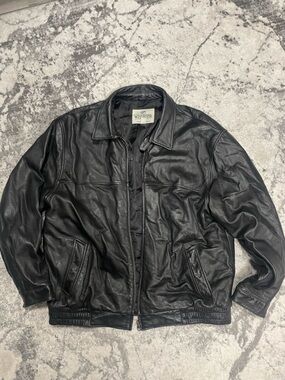 Wilson Brothers Black Leather Bomber Jacket